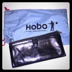 HOBO. Taylor Wallet.
